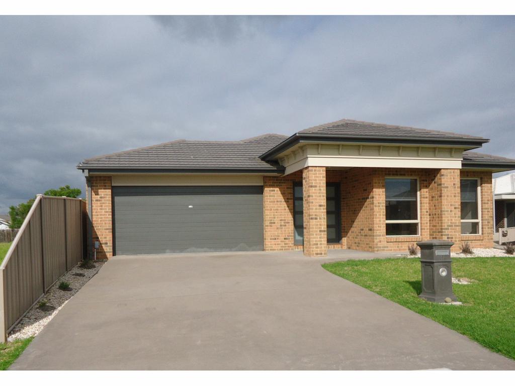 17 Railway Pl, Sale, VIC 3850