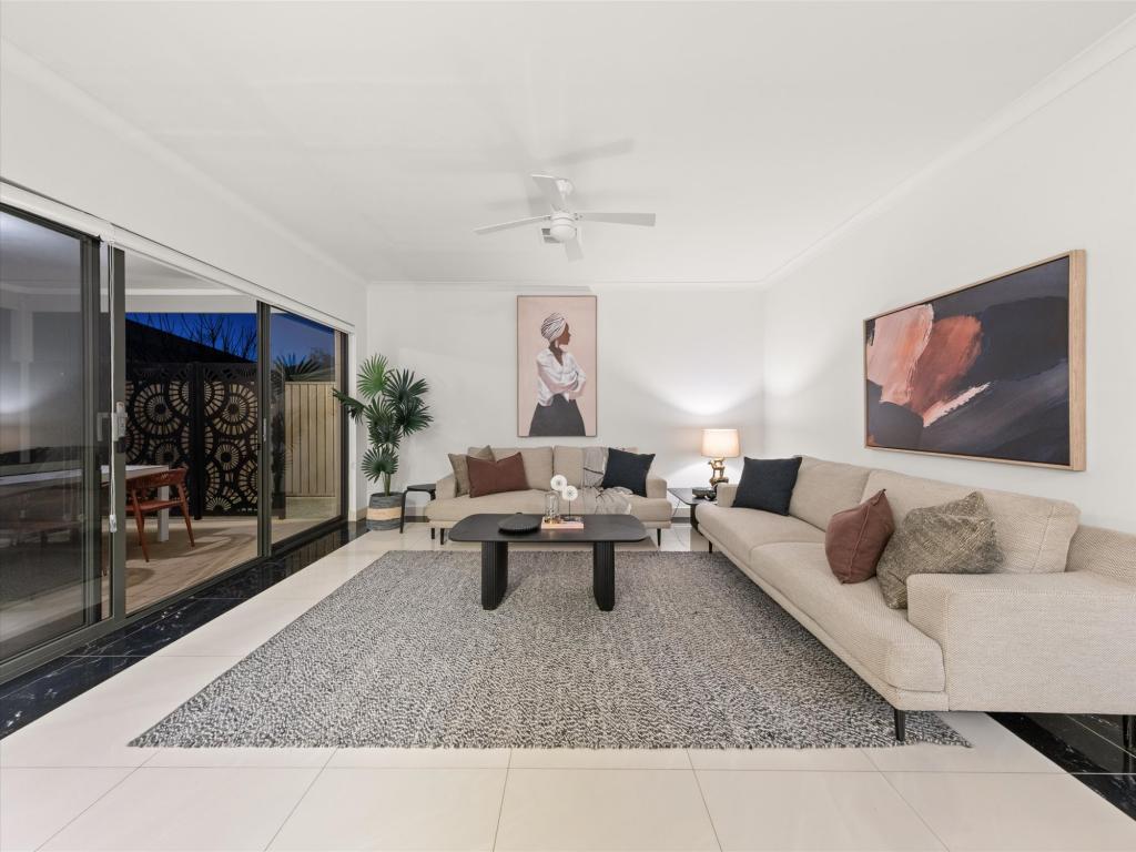 11 Principal Cres, Coolbellup, WA 6163
