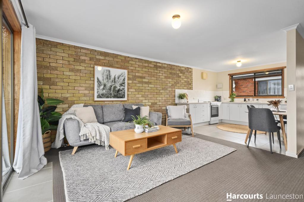 4/4 Valley St, Trevallyn, TAS 7250