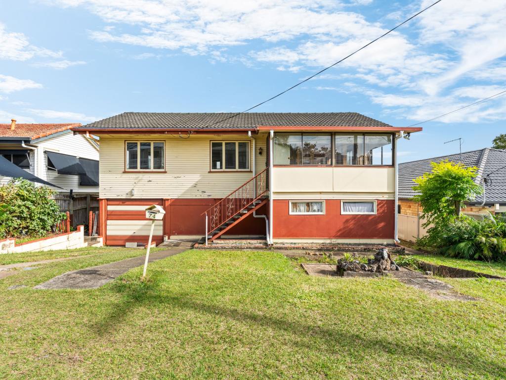 74 Milanion Cres, Carindale, QLD 4152
