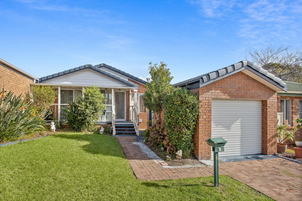 4 Sanderson Rd, Kanahooka, NSW 2530