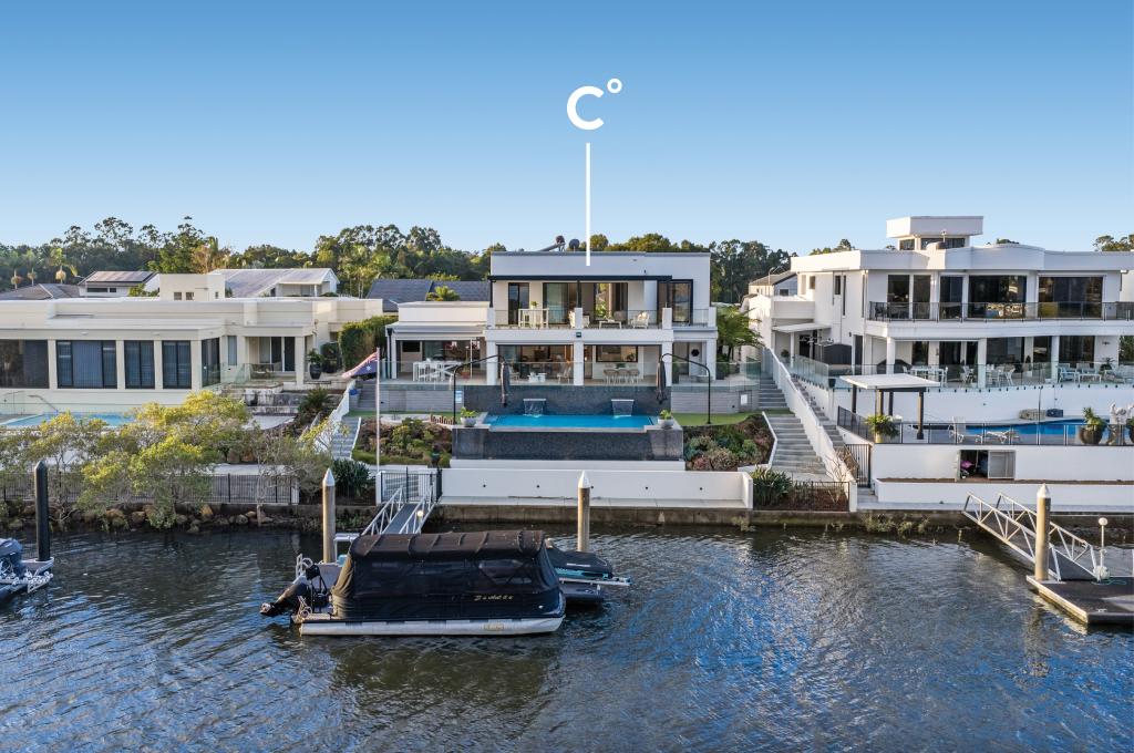 92 Cabana Bvd, Benowa, QLD 4217