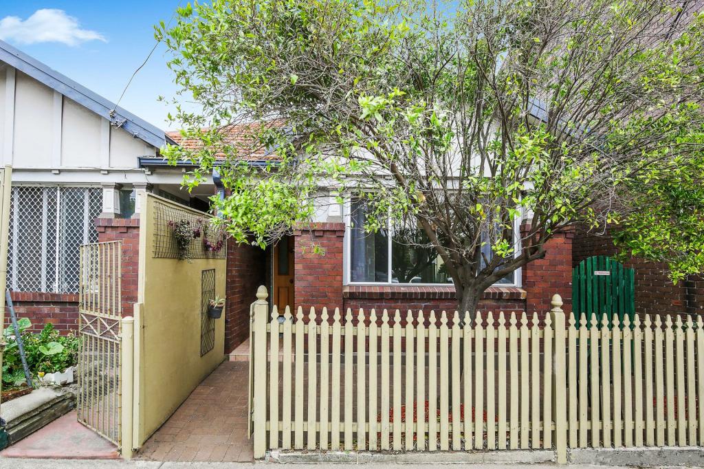 156 EDINBURGH RD, MARRICKVILLE, NSW 2204