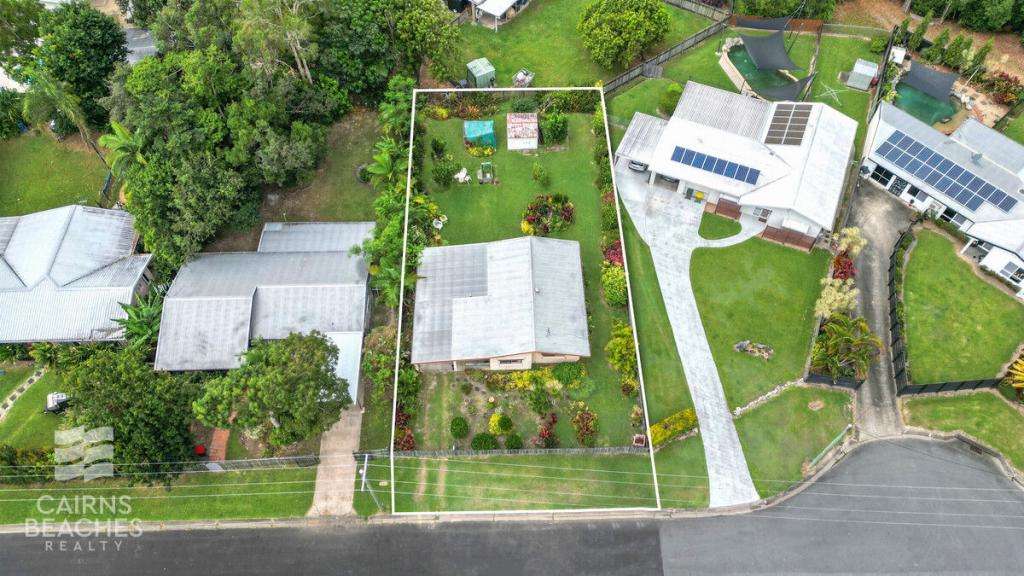 8 Coolangatta Cl, Kewarra Beach, QLD 4879