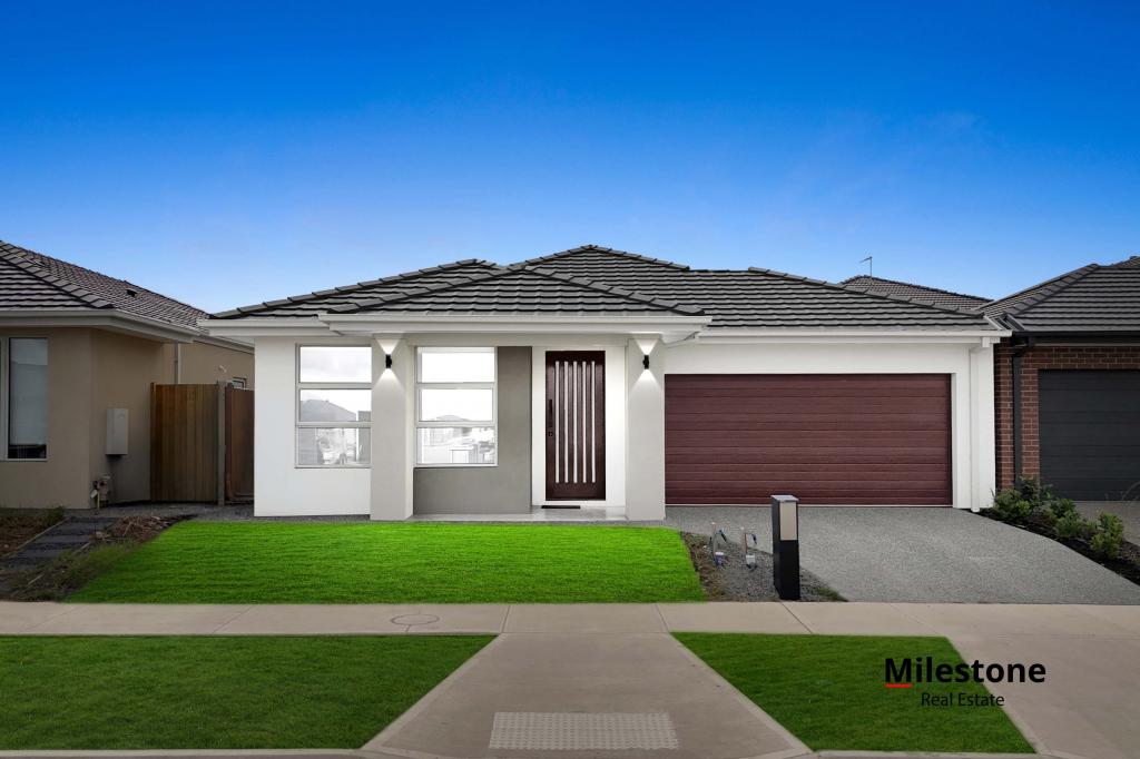 31 Craigend St, Clyde North, VIC 3978