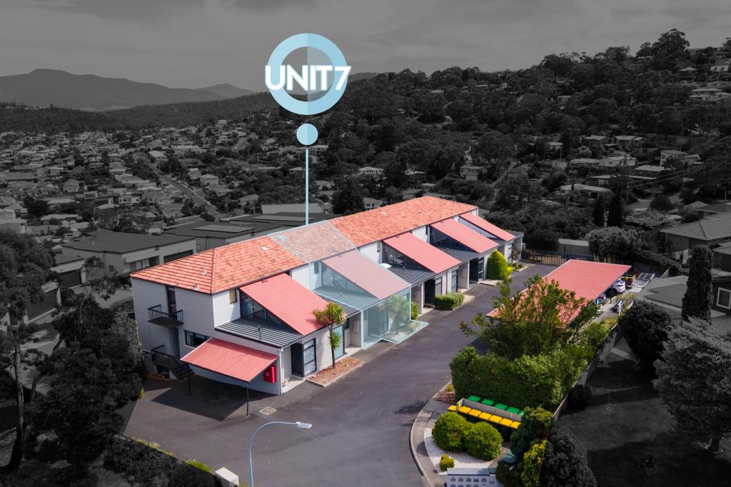7/110 Malunna Rd, Lindisfarne, TAS 7015