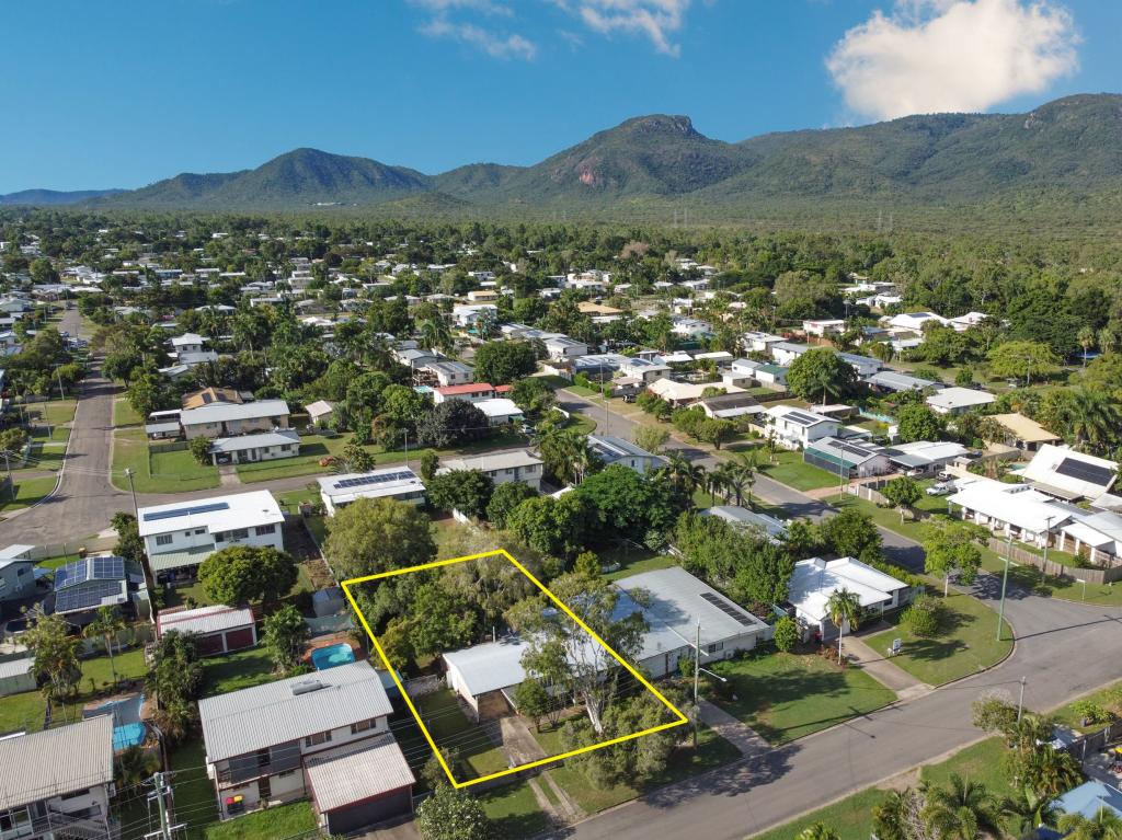 12 Jennifer St, Kelso, QLD 4815