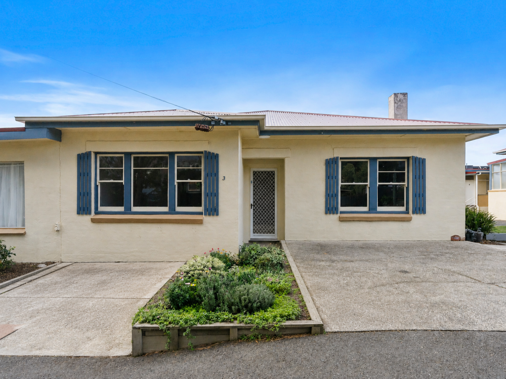 1/3 Inglis St, New Town, TAS 7008