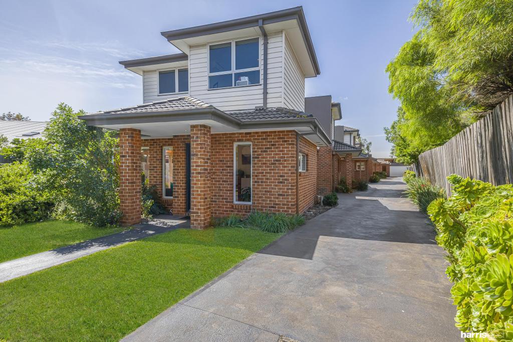 1/2 Warana Ct, Glenroy, VIC 3046