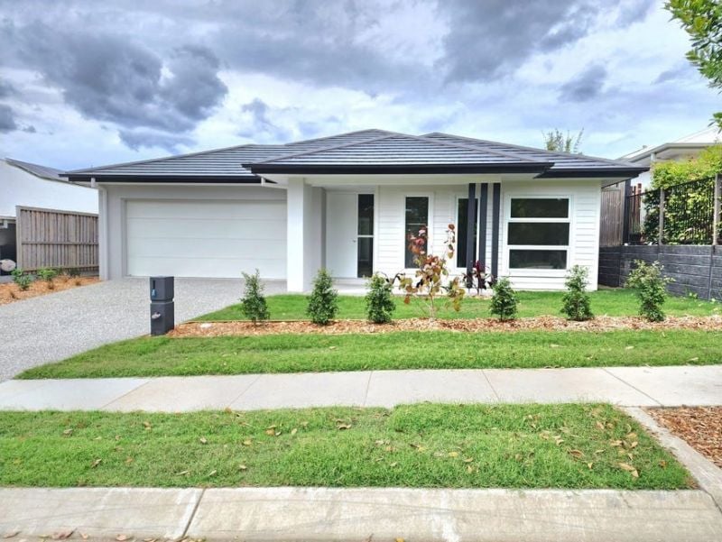 64 Taunton Cct, Upper Kedron, QLD 4055