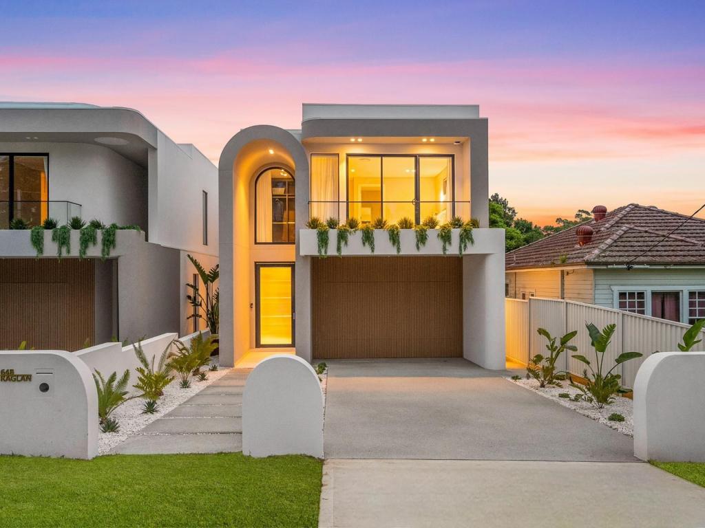 64B RAGLAN RD, MIRANDA, NSW 2228