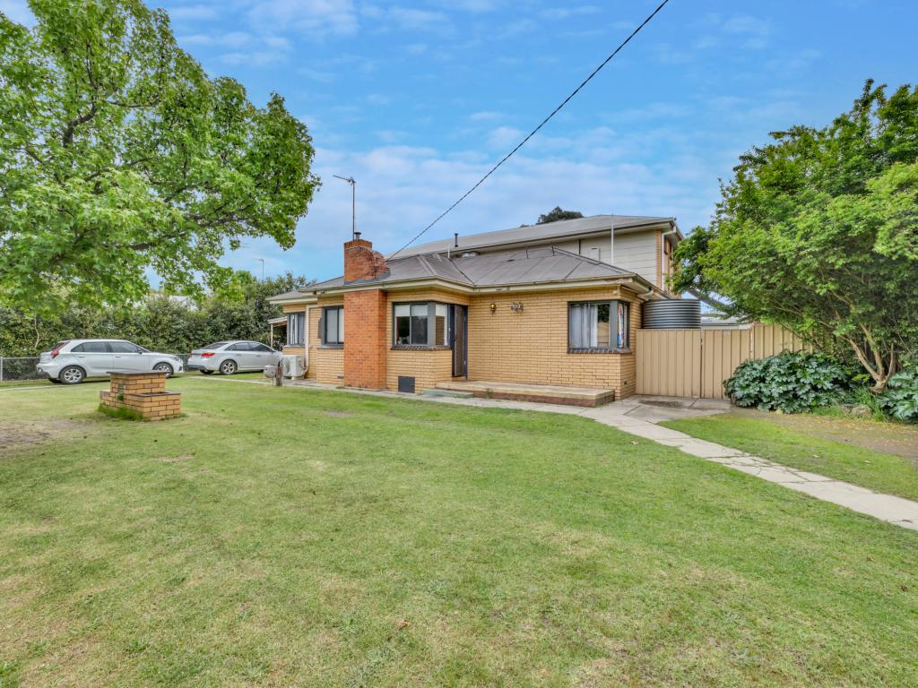 574 Heathwood Ave, Lavington, NSW 2641