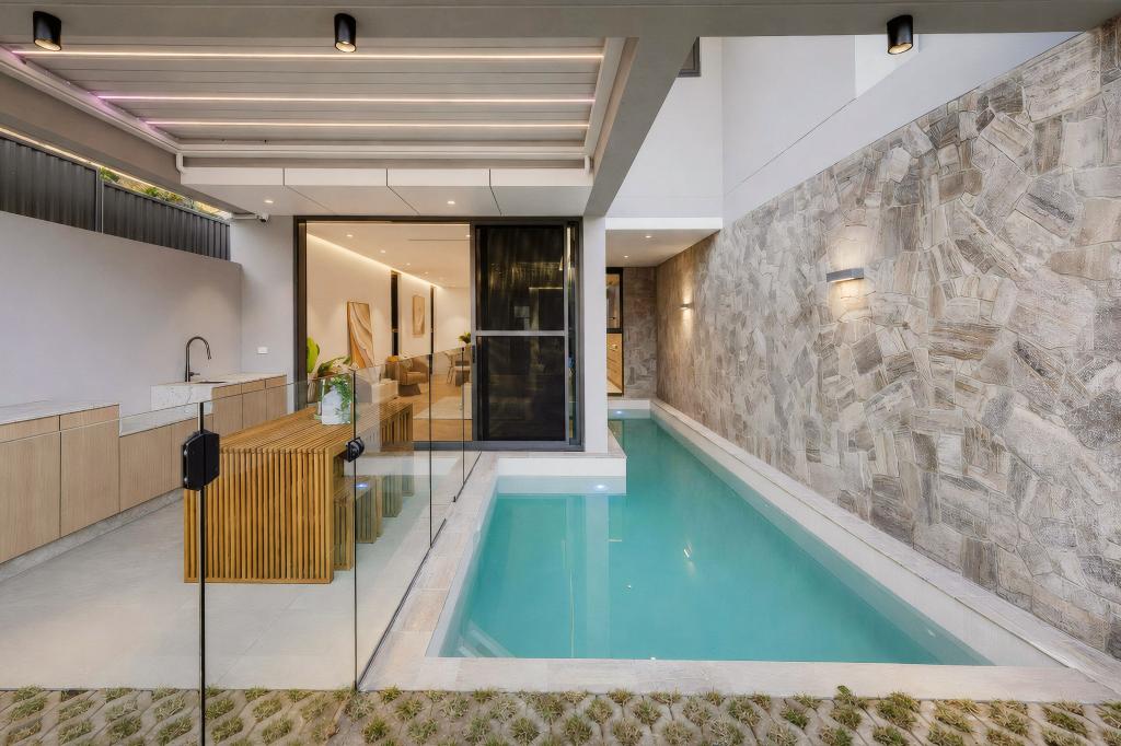 82 Bassett St, Hurstville, NSW 2220