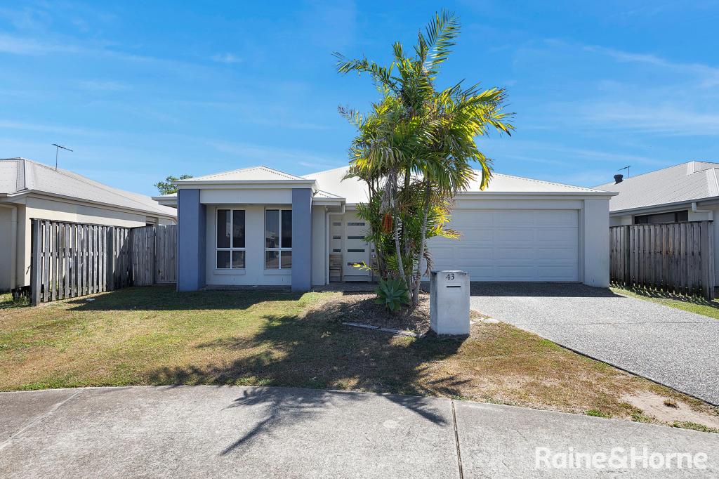 43 Scarborough Cct, Blacks Beach, QLD 4740