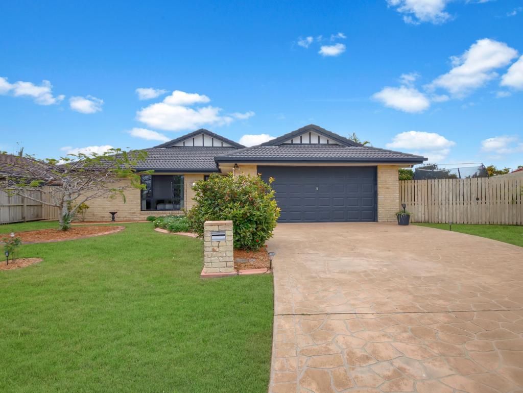 7 Whistler Ct, Eli Waters, QLD 4655