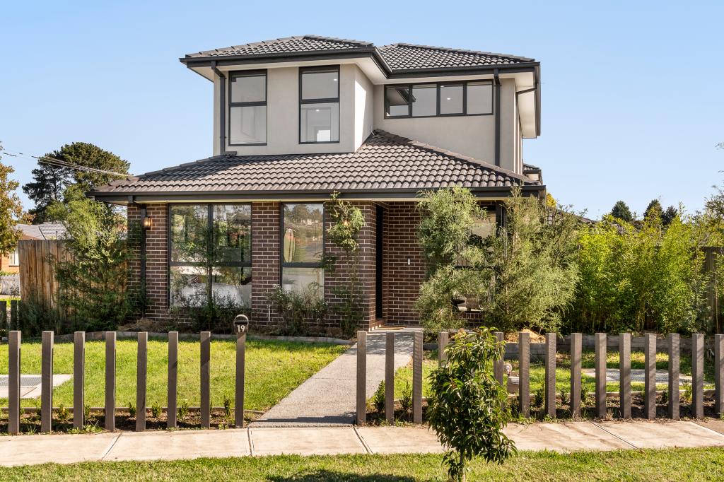 19 Glenn Cres, Bundoora, VIC 3083