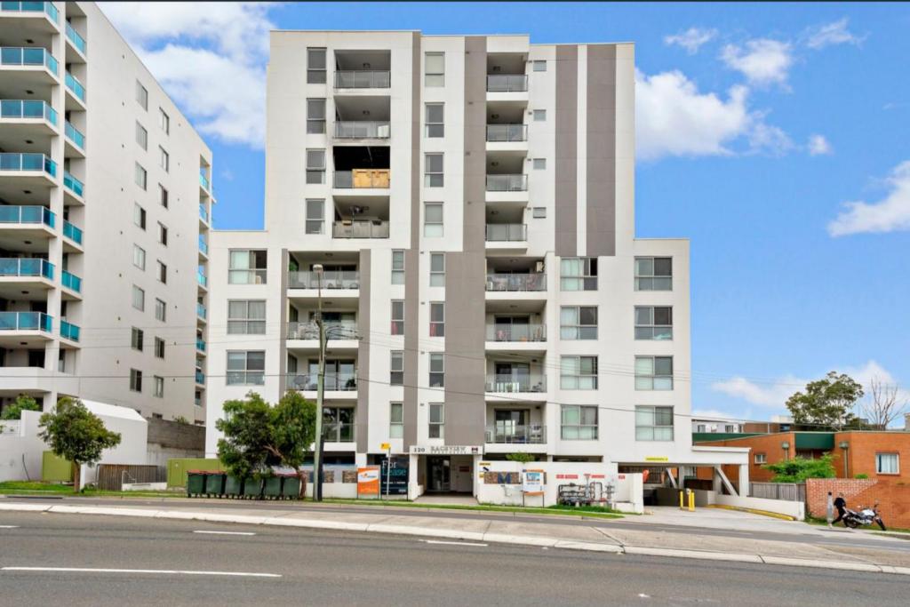 G04/120 James Ruse Dr, Rosehill, NSW 2142