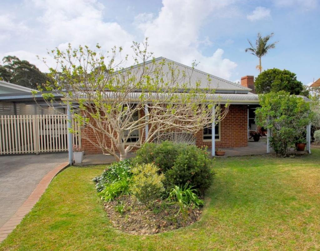 16 Sydney Ave, Callala Bay, NSW 2540