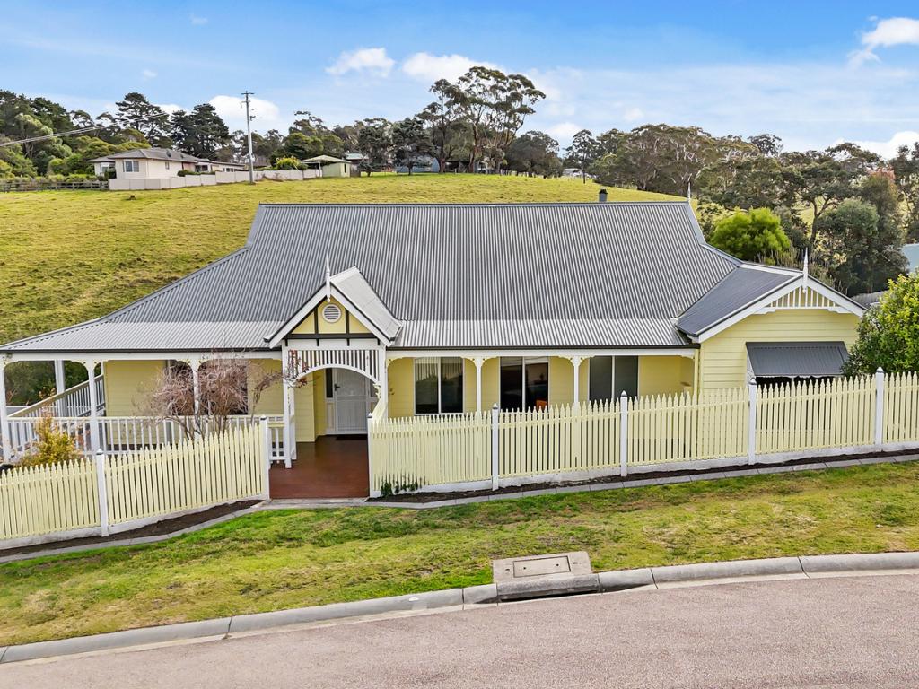 9 Sea-Lakes Cl, Lakes Entrance, VIC 3909