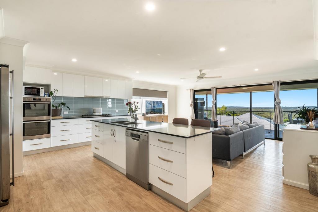 9 Bannockburn Ct, Cumbalum, NSW 2478