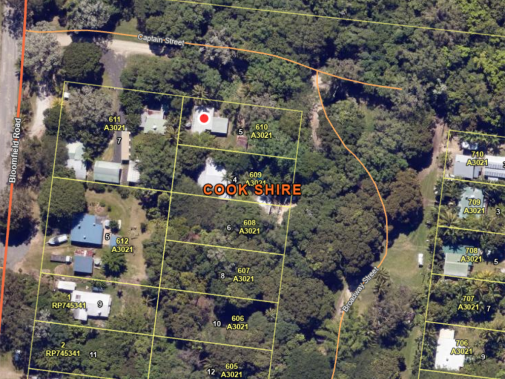 5 Captain St, Bloomfield, QLD 4895