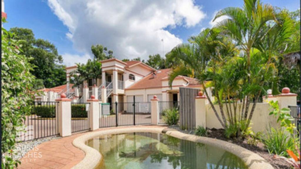 7/9-11 OYSTER CT, TRINITY BEACH, QLD 4879