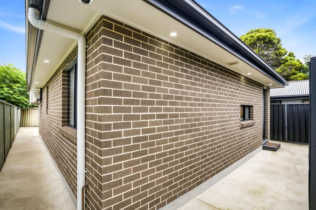 13a Daniel Pde, St Clair, NSW 2759