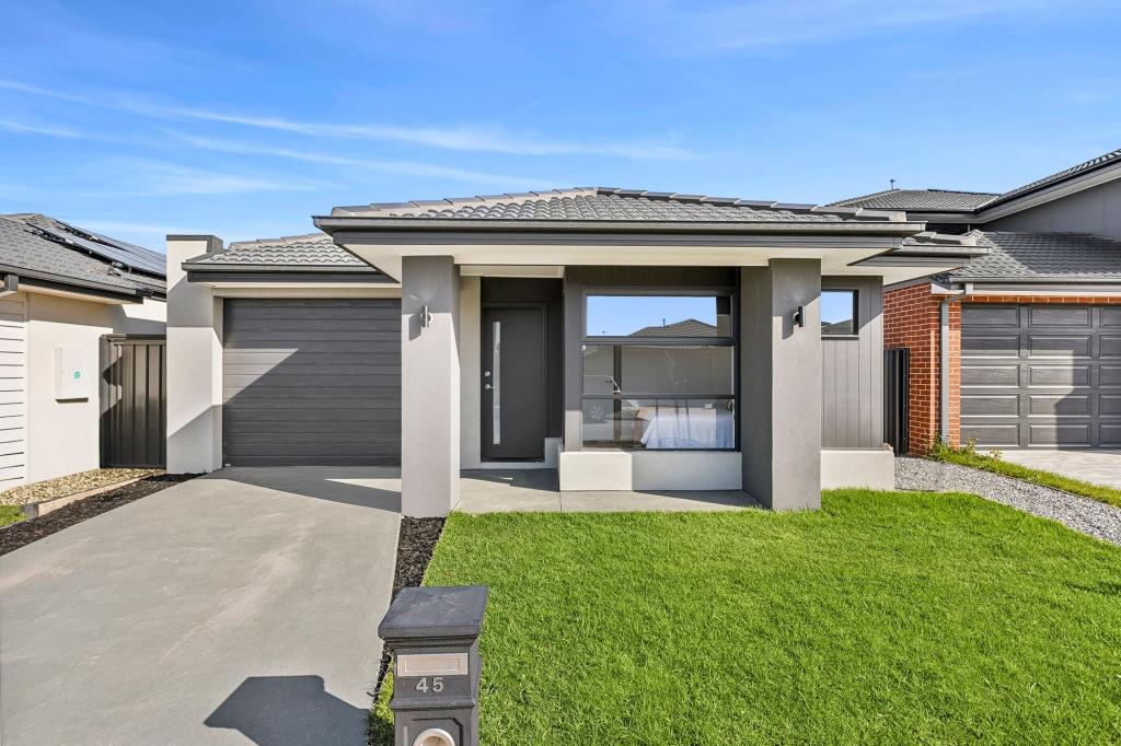 45 Viola Cct, Clyde, VIC 3978