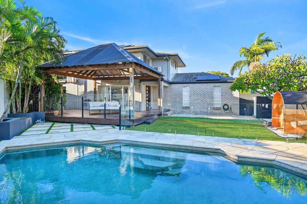 11 Styer Cct, Burleigh Waters, QLD 4220