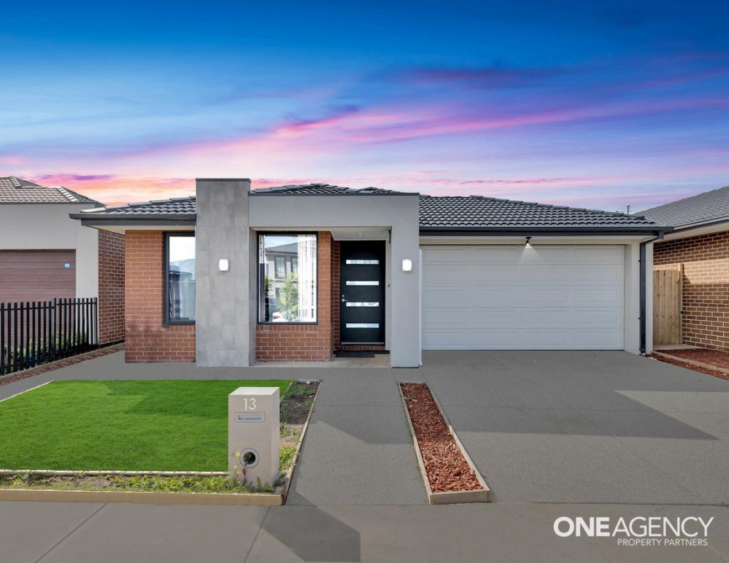 13 DIMITRI ST, FRASER RISE, VIC 3336