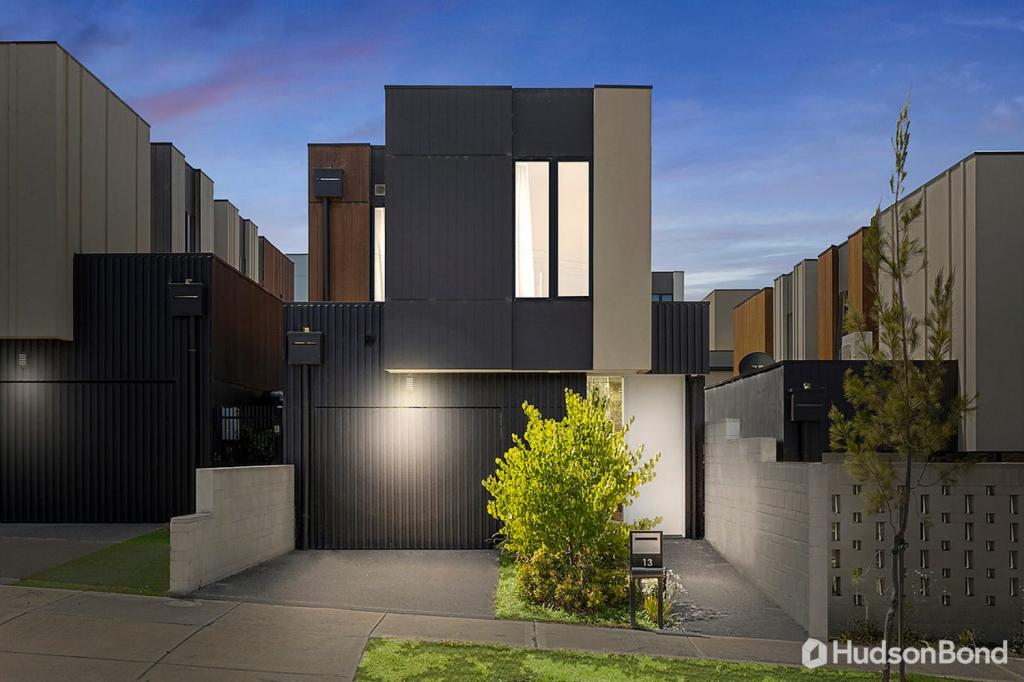13 Henry St, Doncaster, VIC 3108