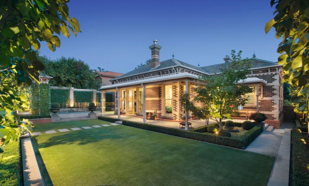 57 Broadway, Camberwell, VIC 3124