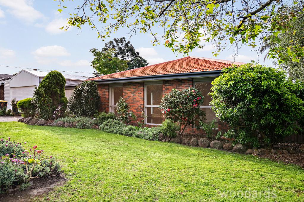 17 Brynor Cres, Glen Waverley, VIC 3150