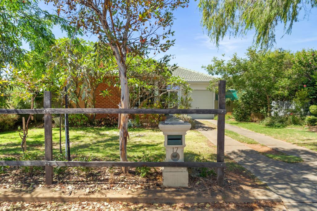 17 Egmont Ave, Warradale, SA 5046