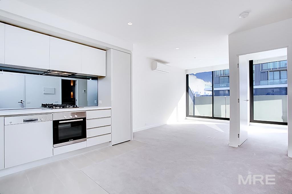 812/4 ACACIA PL, ABBOTSFORD, VIC 3067
