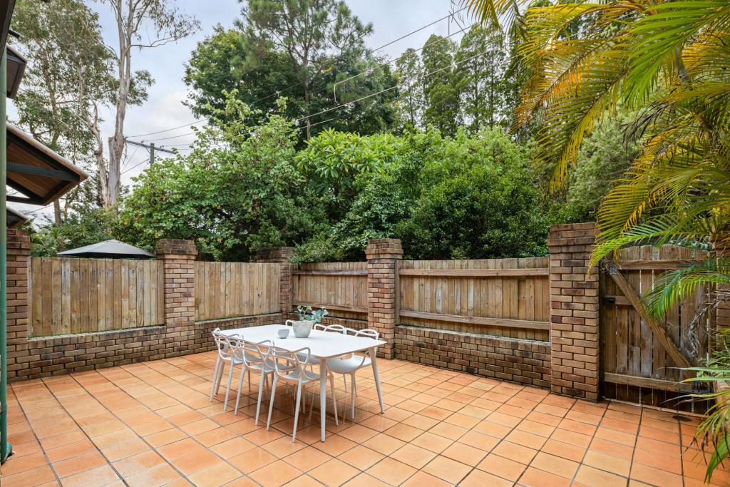 2/29 VINCENT ST, INDOOROOPILLY, QLD 4068