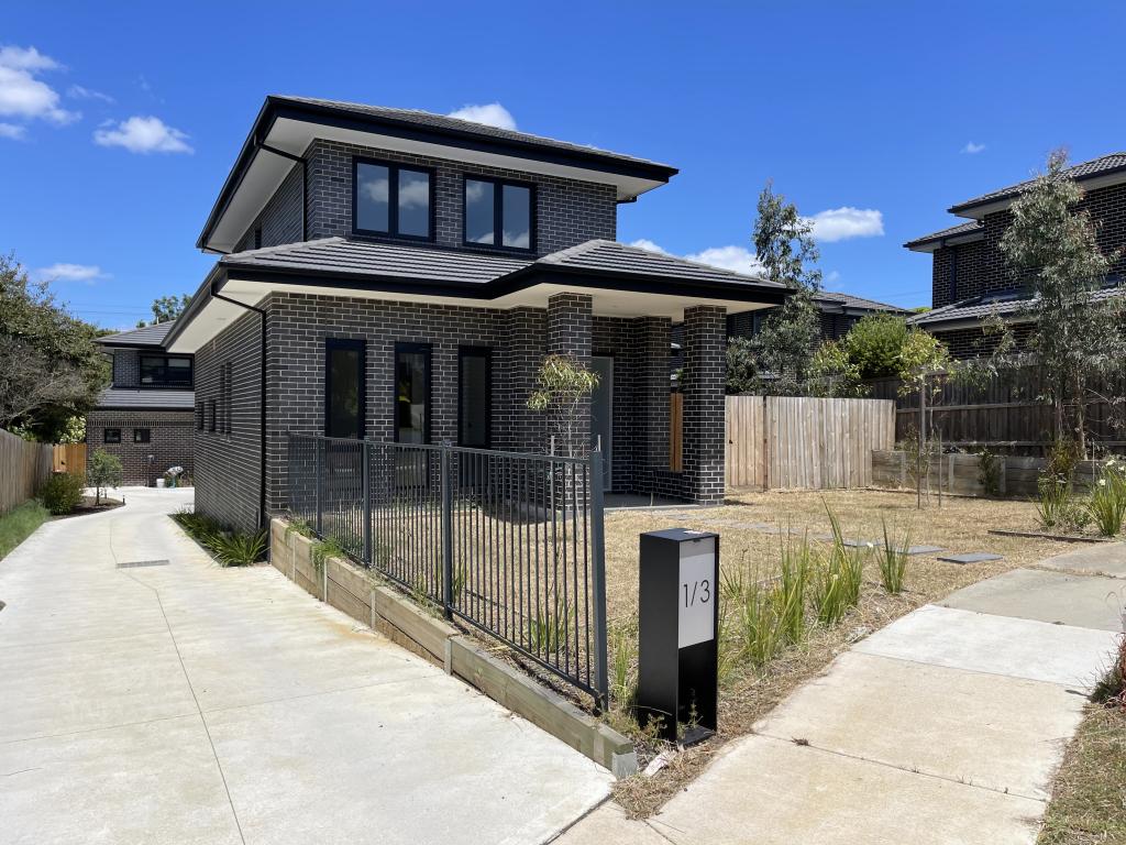 1/3 Islay Ct, Mount Waverley, VIC 3149