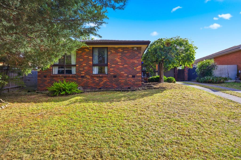 32 Saxonwood Dr, Narre Warren, VIC 3805