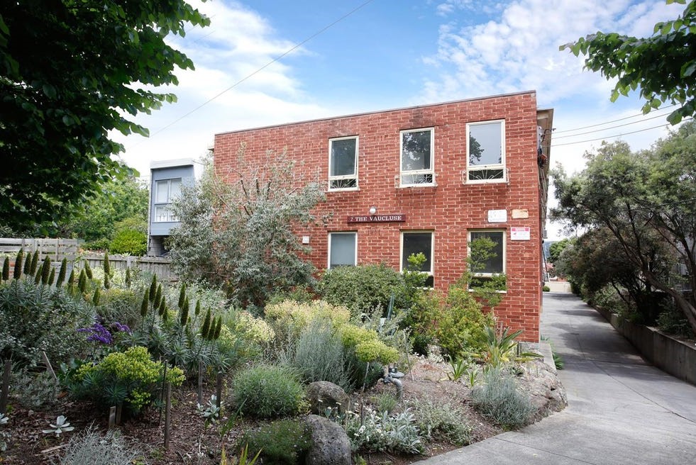 6/2 THE VAUCLUSE, RICHMOND, VIC 3121