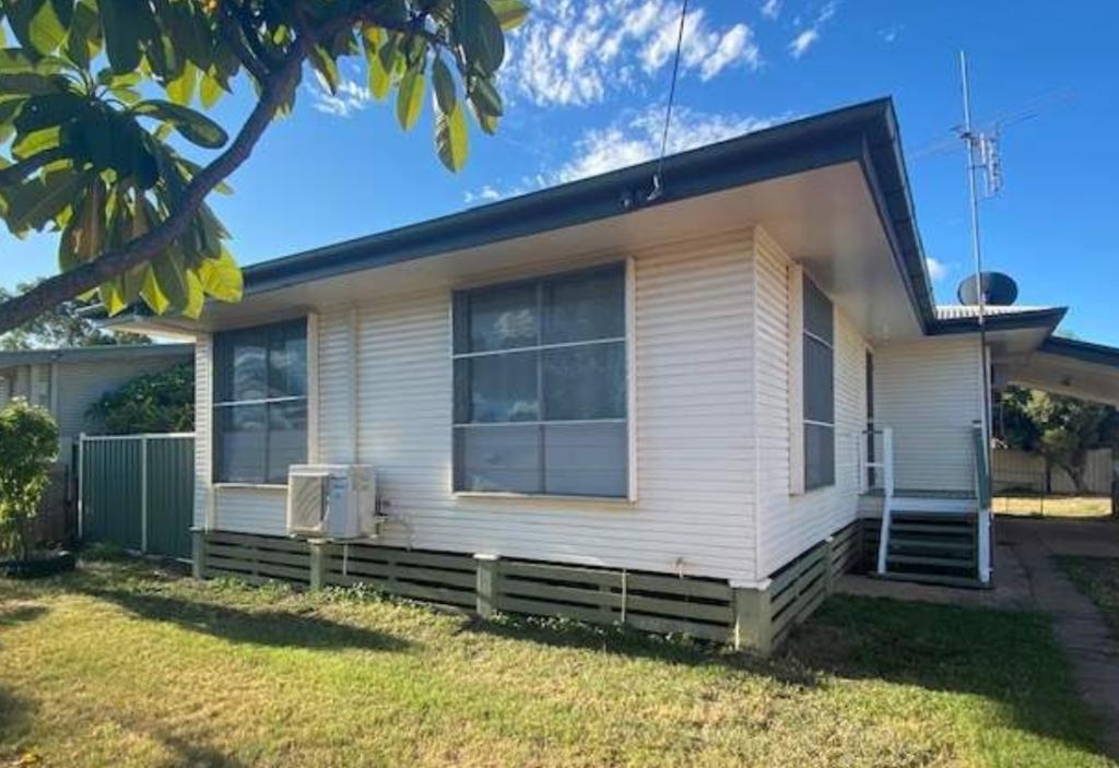 20 Wattle St, Blackwater, QLD 4717