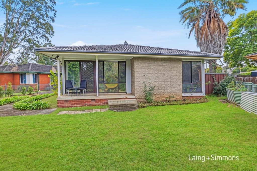 8 Porpoise Pl, Willmot, NSW 2770