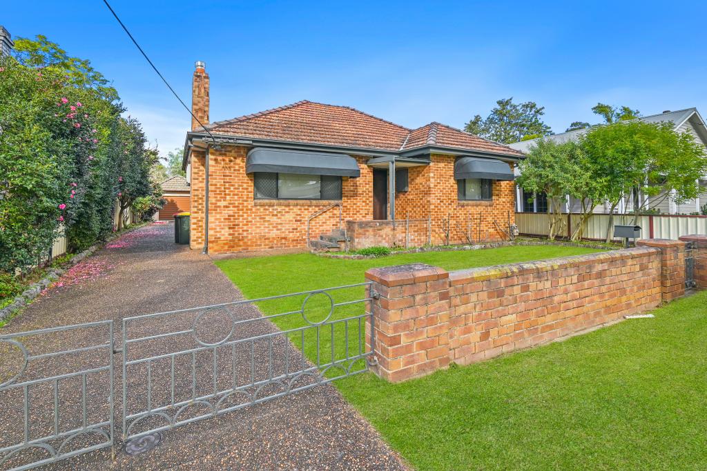 18 Bent St, Cessnock, NSW 2325