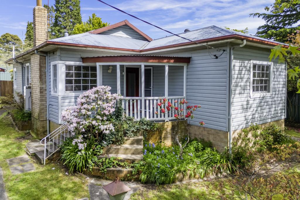 76 Wentworth St, Blackheath, NSW 2785