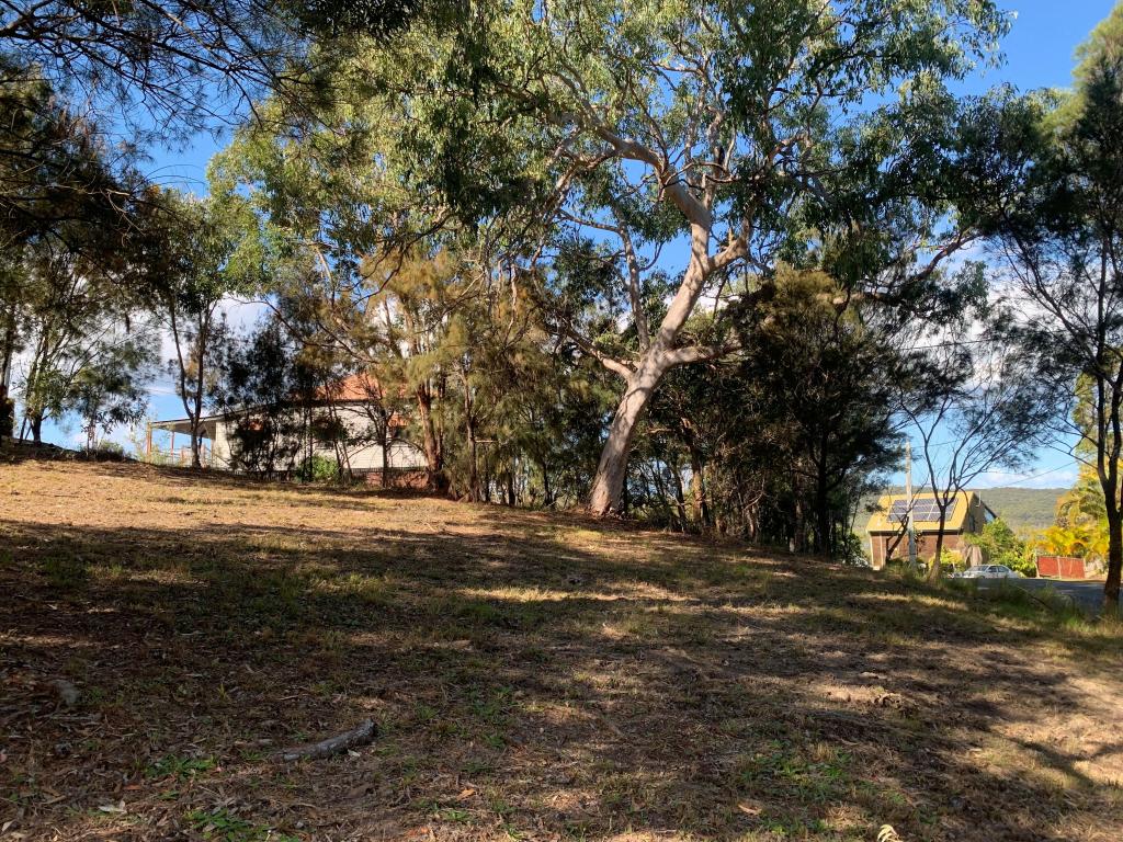 2 Opal Ct, Russell Island, QLD 4184