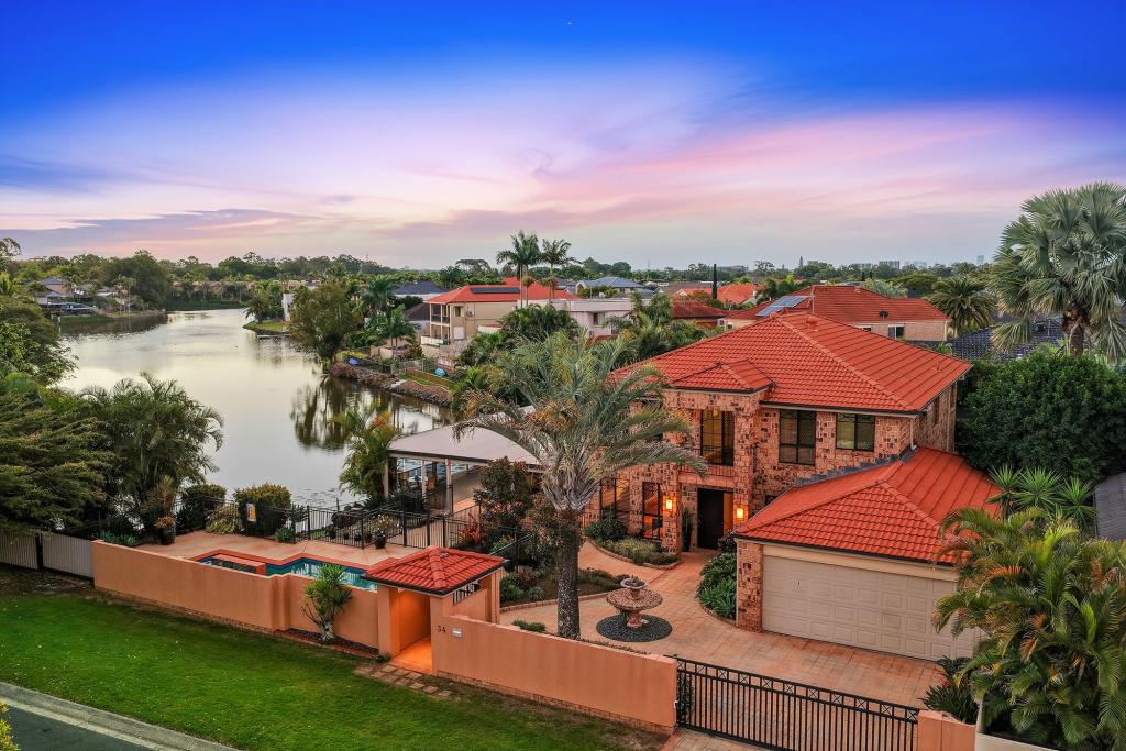 34 Beauty Point Dr, Robina, QLD 4226