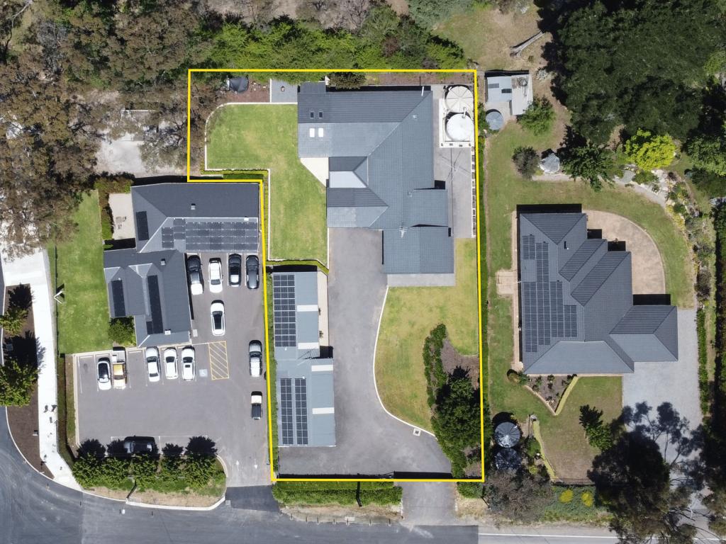 1 River Rd, Hahndorf, SA 5245