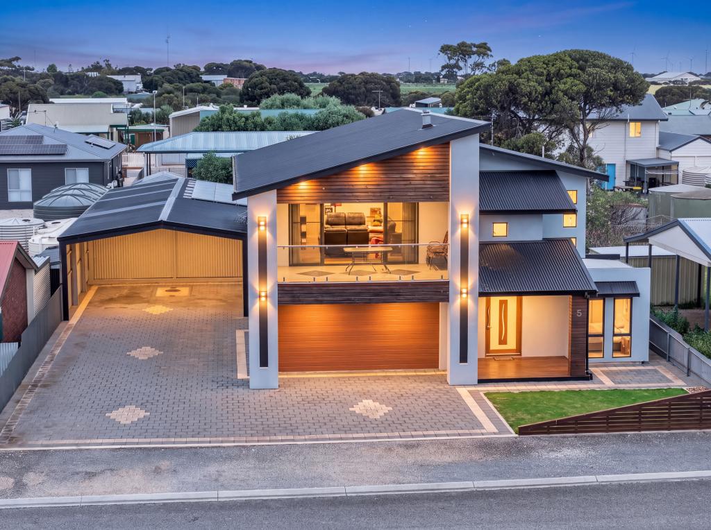 5 Fielding St, Edithburgh, SA 5583