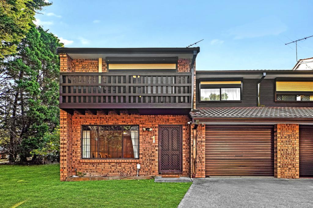 1/213 Old Kent Rd, Greenacre, NSW 2190