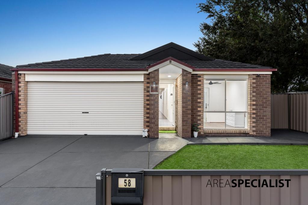 58 Bellarine Dr, Cranbourne, VIC 3977