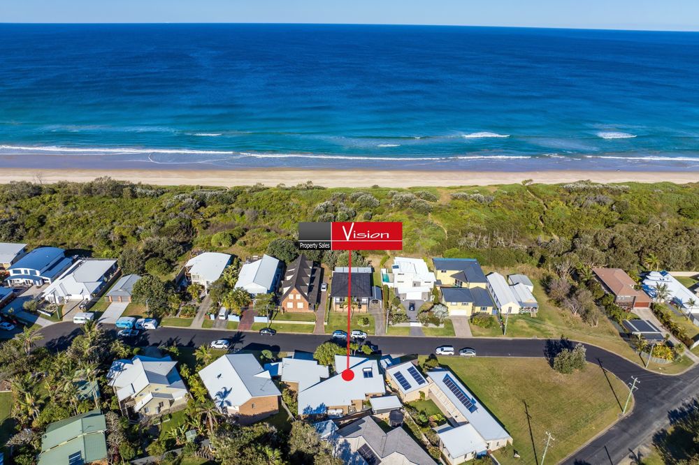 2 Pipeclay Cl, Corindi Beach, NSW 2456